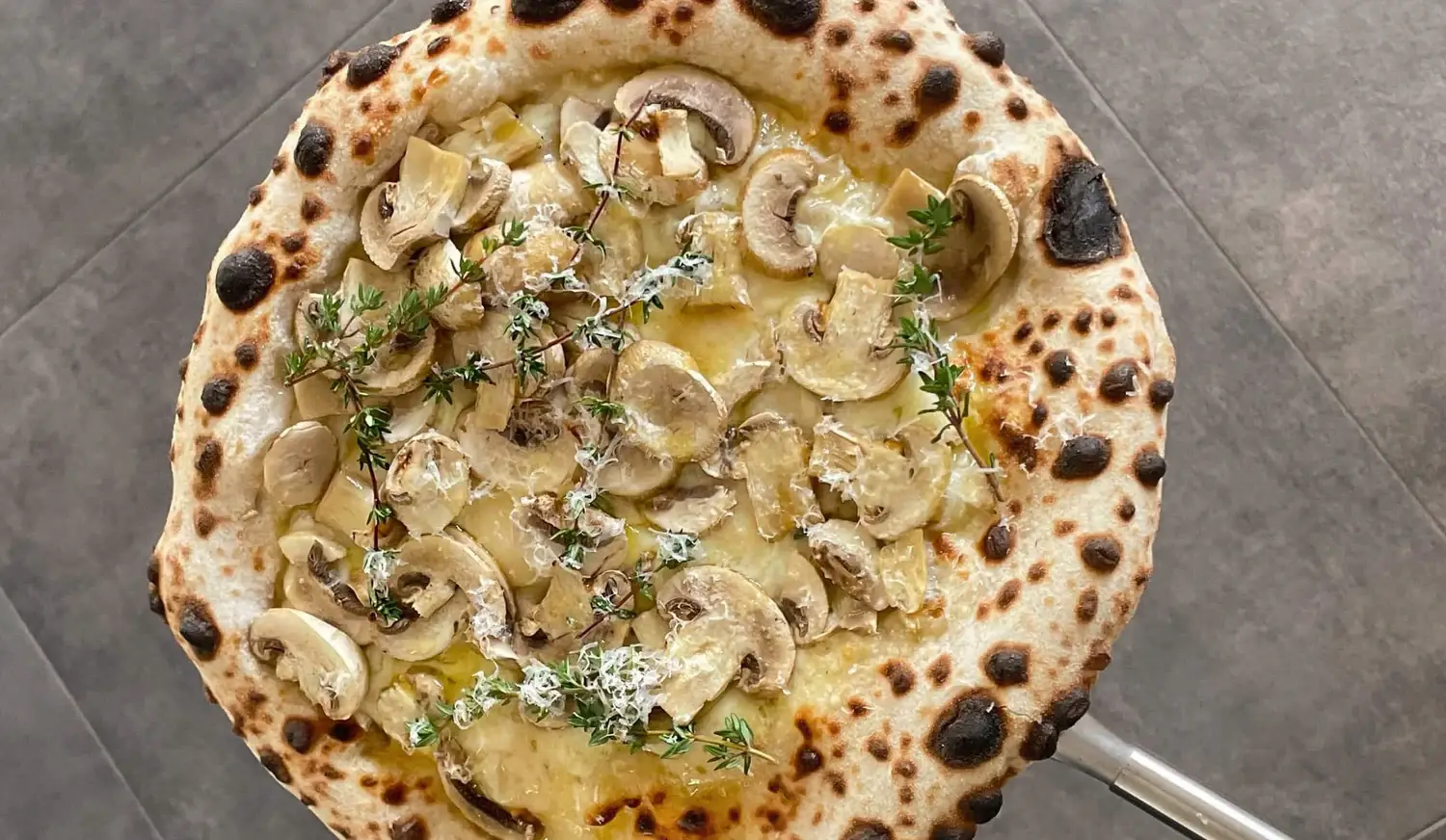 Champignon-Pizza